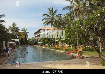Pool at Jetwing Beach hotel (designed by Geoffrey Bawa), Negombo, North Western Province, Sri Lanka Stock Photo