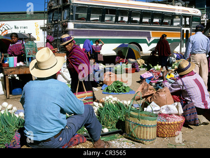 Guatemala, Sierra de los Cuchumatanes (Cuchumatanes Cordillera), Huehuetenango Department, Todos Santos Cuchumatan, market Stock Photo