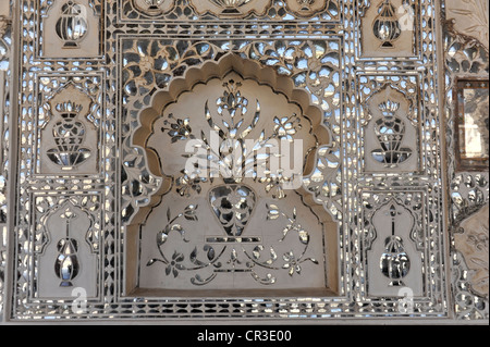 Mirror ornaments on the Hall of Victory, Jai Mandir, Amber Fort, Amber, near Jaipur, Rajasthan, North India, India, South Asia Stock Photo