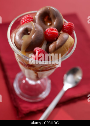mini chocolate donuts doughnuts Stock Photo