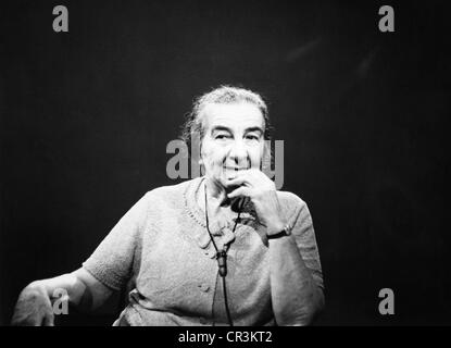 Meir, Golda (G. Mayerson), 3.5.1898 - 8.12.1978, Israeli politician, Prime Minister 1969 - 1974, half length, during press conference, circa 1970, Stock Photo