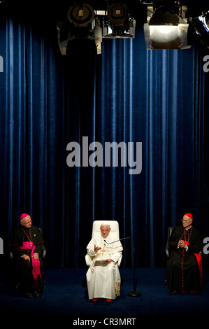 Visit of Pope Benedict XVI on 25th September 2011, speech at Freiburg Concert Hall, together with Robert Zollitsch, the Stock Photo