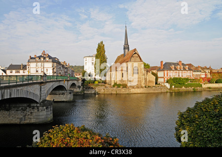 Saint Maurice Church, Yonne River, Sens, Yonne, Bourgogne, Burgundy, France, Europe, PublicGround Stock Photo