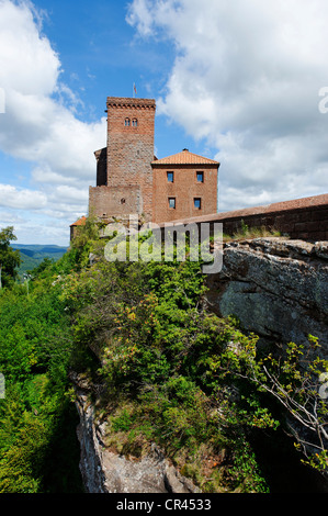 Burg Trifels Castle near Annweiler am Trifels, German Wine Route, Rhineland-Palatinate, Germany, Europe Stock Photo