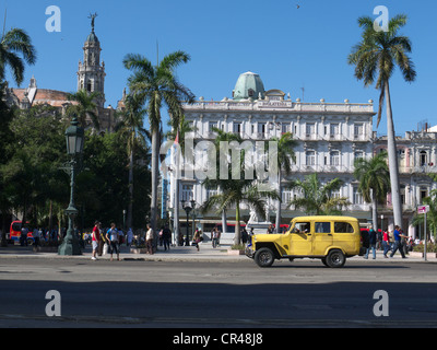Street scene with vintage car front of the famous Hotel Inglaterra, Havana, Cuba, Latin America Stock Photo