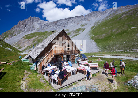 France, Savoie, Meribel, Parc National de la Vanoise (National Park of La Vanoise), refuge du Saut (2126 m), Tueda plan natural Stock Photo