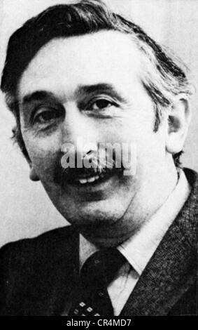 Godfrey Hounsfield (1919-2004), British electrical engineer and ...