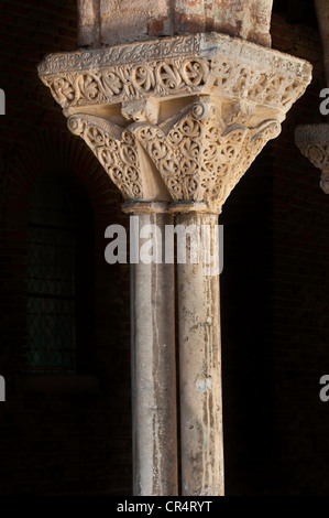 France, Tarn et Garonne, Moissac, a stop on el Camino de Santiago, the cloister of Saint Pierre Benedictine Abbey of the Stock Photo