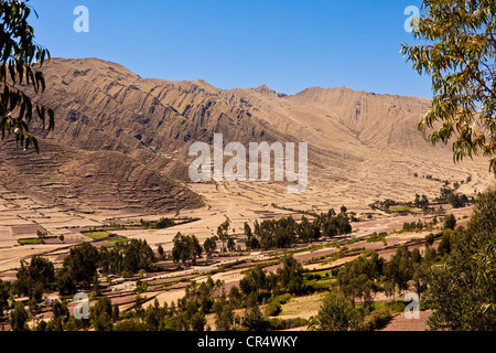 Peru, Cuzco Province, Sacred Valley, Andes moutain range near Pisac Stock Photo