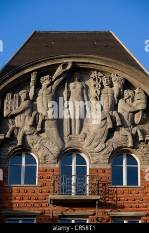 France, Paris, building of the Quai Conti named The Glory of Paris built in 1930 Stock Photo