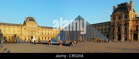 France, Paris, the museum and the pyramid of the Louvre by architect Ieoh Ming Pei Stock Photo