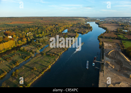 France, Eure, Pressagny l'Orgueilleux, Vallee de la Seine (Seine Valley), Ile Chouquet (Chouquet Island) and the Seine River Stock Photo