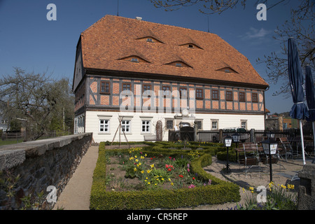 Faktorenhaus, traditional half-timbered house, register office, museum, tourist information, cottage garden, farm, Eibau, Saxony Stock Photo