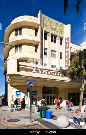 United States Florida Miami Beach South Beach Lincoln Theatre of Art Deco style built in 1936 by Thomas W.Lamb Robert E.Collins Stock Photo