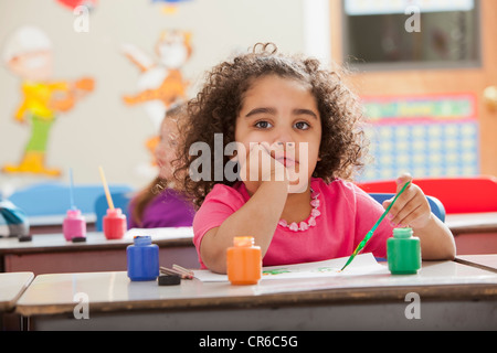 USA, Utah, Orem, Children (2-3, 4-5) during art classes Stock Photo