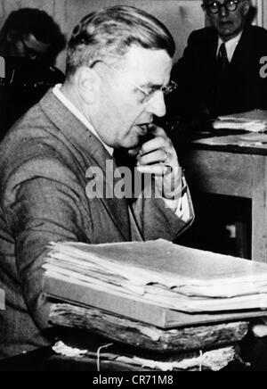 Bach-Zelewski, Erich von dem, 1.3.1899 - 8.3.1972, German politician (NSDAP), trial in Munich, 1951, , Stock Photo