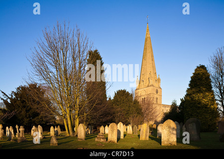 United Kingdom, East Midlands, Nottinghamshire, Edwinstowe, church dated 12th century where Robin Hood and Lady Marianne Stock Photo