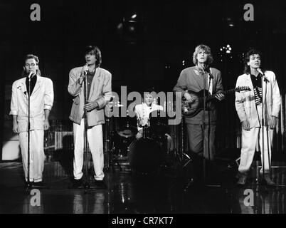 Münchener Freiheit, German band, founded 1981, Alex Grünwald, Stefan Zauner, Rennie Hatzke, Aron Strobel, Micha Kunzi, at stage performance, ARD - Wunschkonzert, 17.9.1988, , Stock Photo