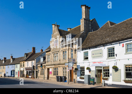 High Street, Lechlade on Thames, Cotswolds, Gloucestershire, England, United Kingdom, Europe Stock Photo