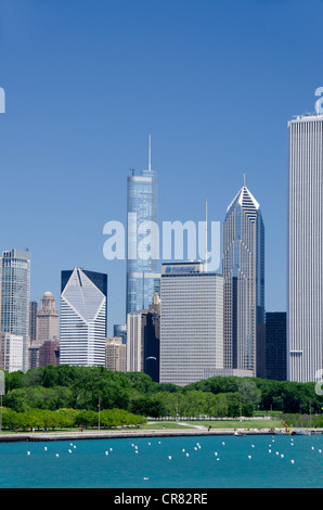 Illinois, Chicago. Downtown city skyline view of Chicago from Lake Michigan, including Grant Park and the Magnificent Mile. Stock Photo