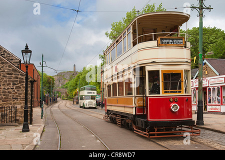 1926 Tram of Blackpool Corporation Transport.  This was the last open balcony tram to operate in Great Britain. Stock Photo