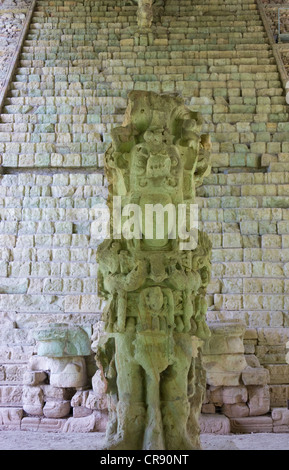 King 15 with hieroglyphic staircase, Stele M, Mayan ruins in Copan, UNESCO World Heritage site, Honduras Stock Photo
