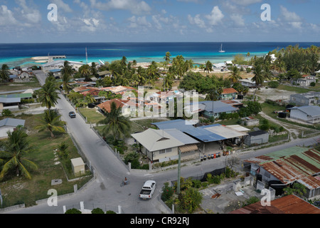 Topshot of 'downtown' Pouheva, main town on Makemo, with yacht anchorage in the background. Tuamotus, French Polynesia, Stock Photo