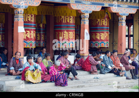 Pilgrims at the National Memorial Chorten, Thimphu (capital city), Bhutan, Asia Stock Photo