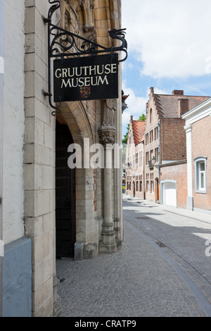 Gruuthusemuseum near Onze-Lieve-Vrouwekerk, Church of Our Lady, historic centre of Burges, UNESCO World Heritage Site Stock Photo
