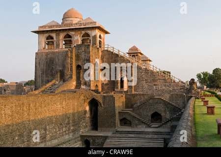 Jahaz Mahal Palace, ruined city of Mandu, Madhya Pradesh, northern India, Asia Stock Photo