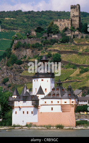 Burg Gutenfels Castle and Zollburg Pfalzgrafenstein Castle, Kaub, Rhine, Rhineland-Palatinate, Germany, Europe Stock Photo