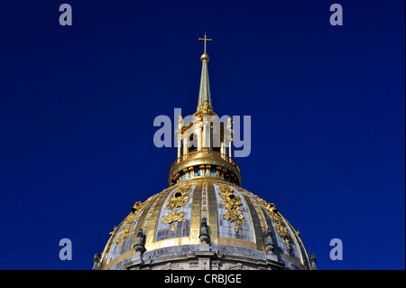 Gold-plated dome, church Dome des Invalides or Eglise du Dome, Napoleon's tomb, Paris, France, Europe Stock Photo