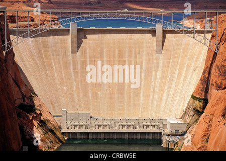 Highway 89 on the Glen Canyon Bridge on Glen Canyon Dam, Page, Glen Canyon National Recreation Area, Arizona Stock Photo