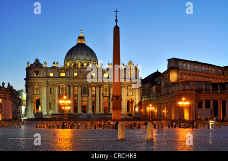 St. Peter's Basilica, obelisk, Apostolic Palace, St. Peter's Square, Vatican City, Rome, Lazio, Italy, Europe Stock Photo