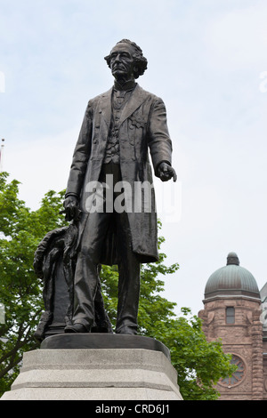 Sir John A. Macdonald Statue Toronto.  A statue of Canada's first Prime Minister stands outside the legislature building Stock Photo