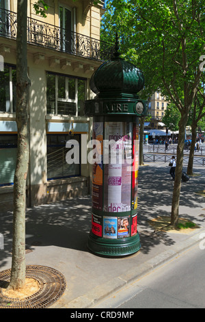 France, F-Paris, advertising column, advertising pillar Stock Photo - Alamy