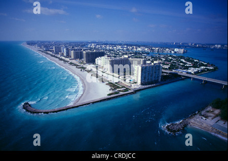 Bakers Haulover Inlet. Scenic View of Ocean Front, Bal Harbour, Miami-Dade County, Florida Stock Photo