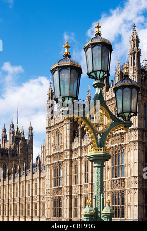 Street lamps in front of Houses of Parliament. London, England Stock Photo