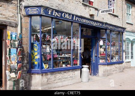 The Old Ironmongers Antiques Centre, Lechlade Gloucestershire, England, UK Stock Photo