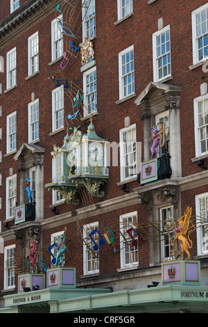 Fortnum and Mason shop front facade. Piccadilly road. London, England ...