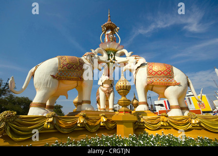 triple elephant exhibit, Thailand, Bangkok Stock Photo