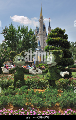 Mickey and Minnie topiary in the Magic Kingdom garden, Orlando, Florida, USA Stock Photo