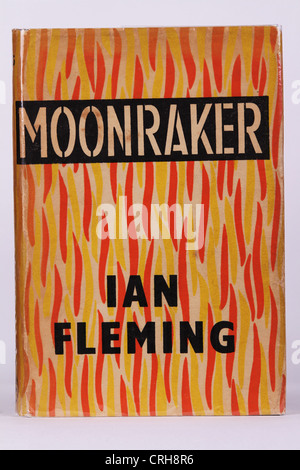 Moonraker Book Cover Ian Fleming James Bond 007 Rare First Edition Book Stock Photo