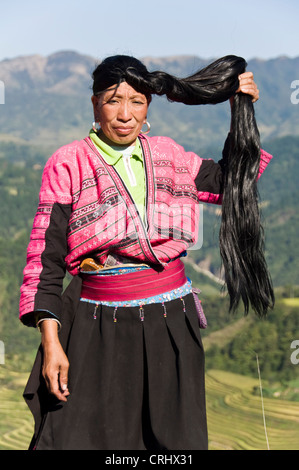'Long-hair' Yao woman - Longji near Guilin, Guangxi province - China Stock Photo