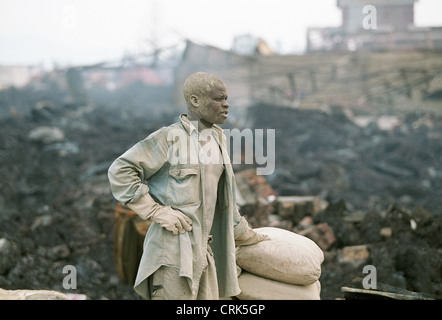 Rebuilding after the volcanic eruption in Goma Stock Photo