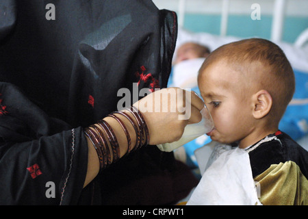 Mother child care at the Indra Gandhi Hospital, Kabul. Stock Photo