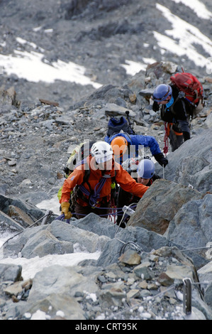 Alpine climbers on the Gouter ridge of Mont Blanc Stock Photo