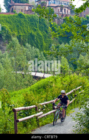 Europe Italy Piedmont Province of Turin a stretch of the bike path Rivoli - Venaria Stock Photo