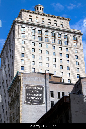 View of the Tour de la Banque Royale (Royal Bank Tower), Montreal, Quebec Stock Photo