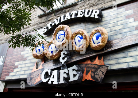 St Viatuer Bagel and Cafe in Mont. Royal East in Montreal, Quebec Stock Photo